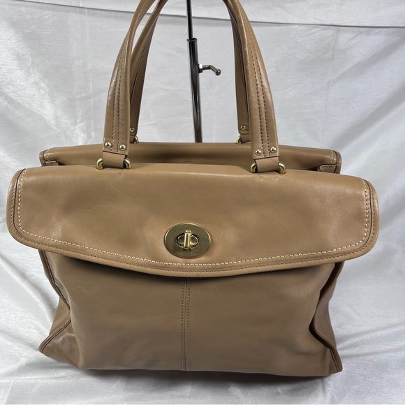 Coach Legacy Briefcase 12980 EUC - Picture 2 of 15